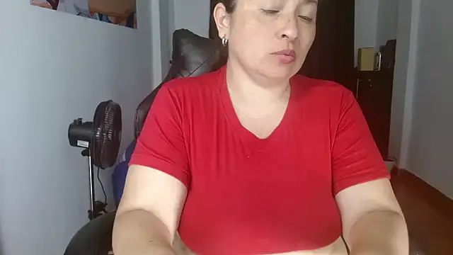 Victoriaevans1 online show from February 2026 07:12:01 PM