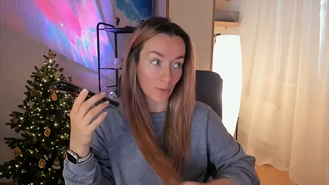 RebeccaMartinez online show from December 2025 06:31:01 AM