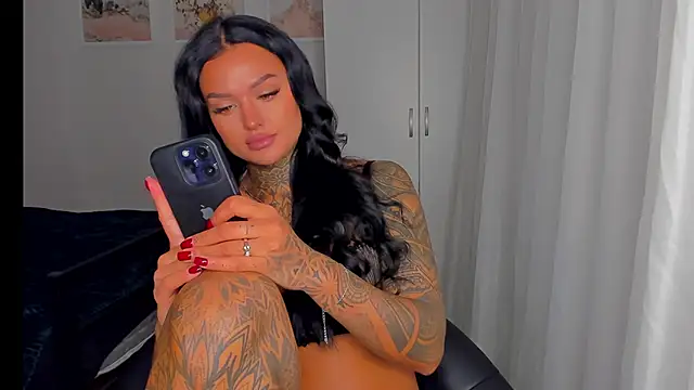 pantera flashh online show from October 2025 09:59:02 PM