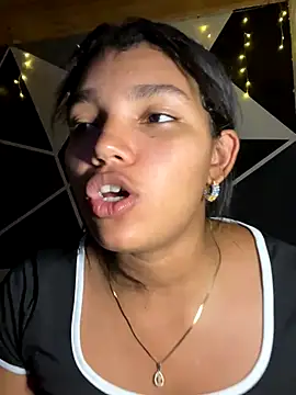 emilyharber online show from October 2025 07:25:02 PM