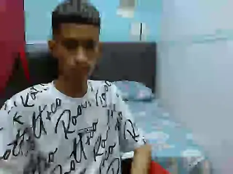 Angelstripboy online show from October 2025 11:13:01 PM