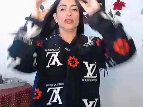 Snapshot of Liamiler01_ chatting on December 2024 03:37:01 PM Liamiler01 online show from December 2024 03:37:01 PM