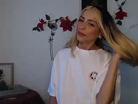 Snapshot of Liamiler01_ chatting on December 2024 12:45:02 PM Liamiler01 online show from December 2024 12:45:02 PM