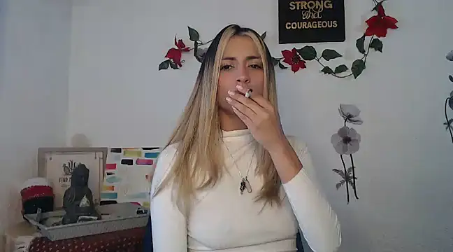 Snapshot of Liamiler01_ chatting on February 2025 12:33:01 PM Liamiler01 online show from February 2025 12:33:01 PM