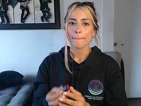 Snapshot of Liamiler01_ chatting on February 2025 06:24:01 PM Liamiler01 online show from February 2025 06:24:01 PM