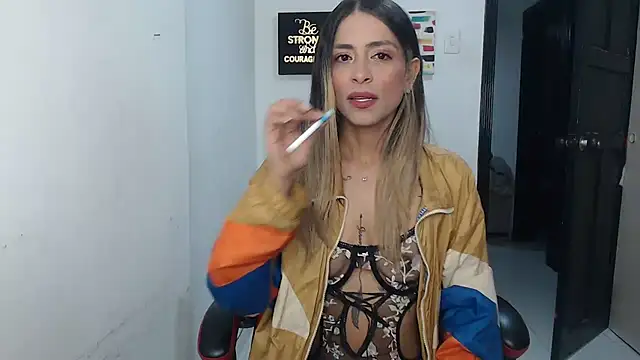 Snapshot of Liamiler01_ chatting on October 2025 12:41:02 AM Liamiler01 online show from October 2025 12:41:02 AM