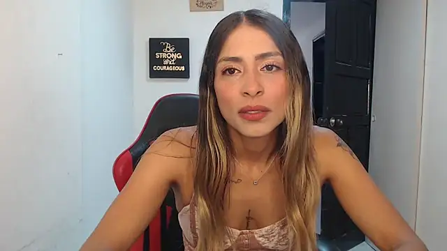 Snapshot of Liamiler01_ chatting on November 2025 02:50:01 PM Liamiler01 online show from November 2025 02:50:01 PM