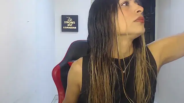 Snapshot of Liamiler01_ chatting on November 2025 01:11:01 PM Liamiler01 online show from November 2025 01:11:01 PM