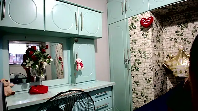 Indian candy9 online show from November 2025 04:17:01 PM