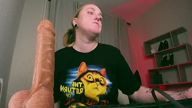 Frau  Lilith online show from January 2025 11:47:01 PM