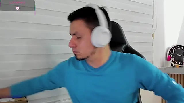 Rick Diesel  online show from November 2025 03:18:02 AM