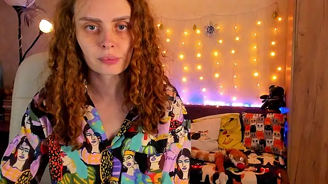 Snapshot of mia_grantes chatting on December 2024 06:19:02 PM mia grantes online show from December 2024 06:19:02 PM