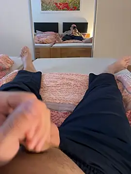 vanjbi45 online show from November 2025 03:03:01 PM