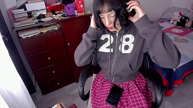 Room312  online show from December 2024 03:47:01 PM