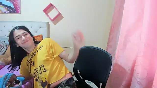 Snapshot of sweet1Girl chatting on January 2025 12:15:02 PM sweet1Girl online show from January 2025 12:15:02 PM