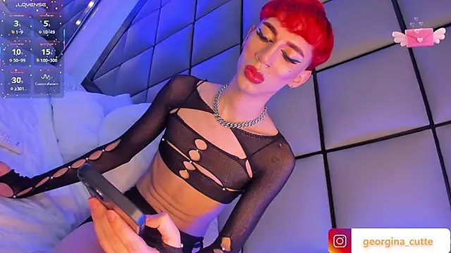 Snapshot of GeorginaCute_ chatting on October 2025 01:19:01 PM GeorginaCute online show from October 2025 01:19:01 PM