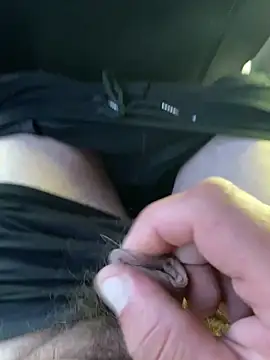 Snapshot of makar8 chatting on September 2025 09:13:01 AM makar8 online show from September 2025 09:13:01 AM