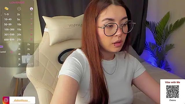 dakottaa  online show from February 2025 11:02:02 PM