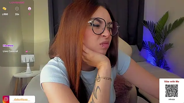 dakottaa  online show from February 2025 02:12:02 AM