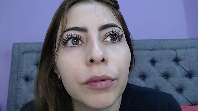 LilaSuni online show from November 2025 02:06:02 PM