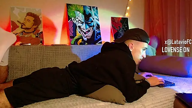 Midnighter  online show from January 2025 12:43:02 AM