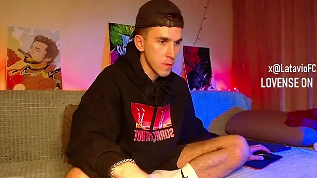 Snapshot of Midnighter_ chatting on February 2025 05:16:01 AM Midnighter  online show from February 2025 05:16:01 AM