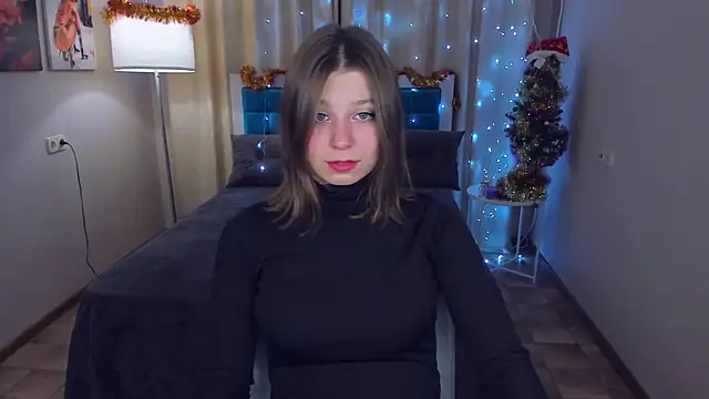 Snapshot of RinaMoore chatting on December 2024 12:22:02 PM RinaMoore online show from December 2024 12:22:02 PM