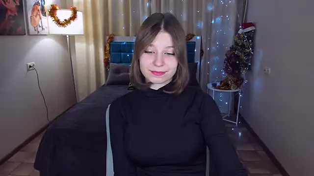 Snapshot of RinaMoore chatting on January 2025 08:02:01 AM RinaMoore online show from January 2025 08:02:01 AM