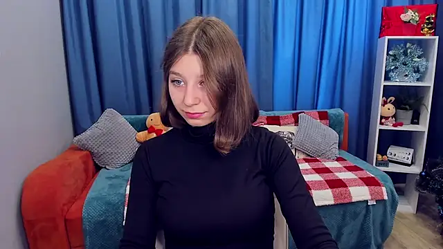 Snapshot of RinaMoore chatting on January 2025 11:03:01 AM RinaMoore online show from January 2025 11:03:01 AM