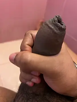 Snapshot of Dakku_69 chatting on January 2025 03:00:01 AM Dakku 69 online show from January 2025 03:00:01 AM