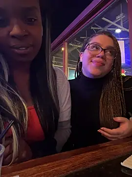 QueenNuttCollector online show from January 2025 01:19:01 AM