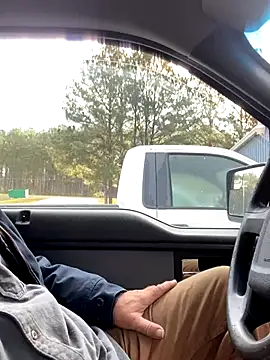 Snapshot of Themechanic420 chatting on December 2024 02:48:02 PM Themechanic420 online show from December 2024 02:48:02 PM