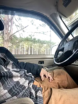 Snapshot of Themechanic420 chatting on December 2025 09:57:01 PM Themechanic420 online show from December 2025 09:57:01 PM