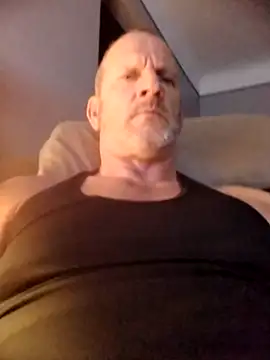 Snapshot of footfreek17 chatting on February 2026 02:10:01 AM footfreek17 online show from February 2026 02:10:01 AM