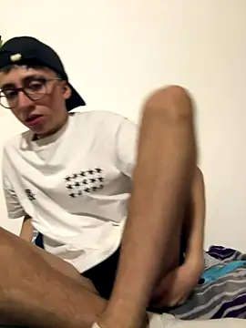 CamiRojas boy online show from October 2025 03:40:02 AM