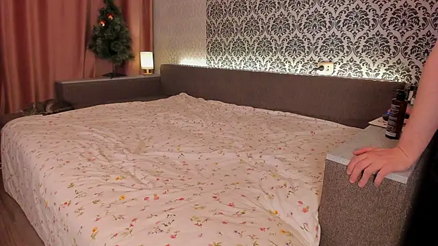 Sweet p1ays online show from December 2024 02:12:02 AM