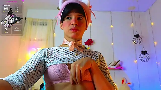 Ariel Femboy  online show from March 2025 04:43:01 AM