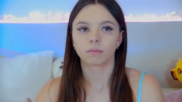 ElisabethDavis online show from March 2025 11:04:02 PM