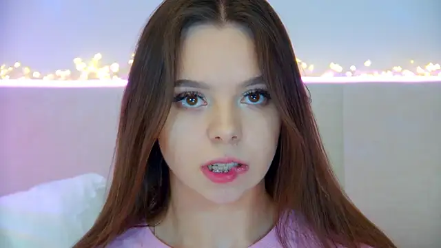 ElisabethDavis online show from March 2025 03:17:02 PM