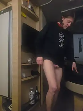 Ebinator666 online show from February 2026 11:52:02 PM