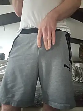 Snapshot of geiler89 chatting on October 2025 12:16:02 PM geiler89 online show from October 2025 12:16:02 PM