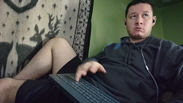 sweet cock28 online show from May 2026 03:21:02 PM