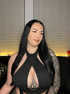 Snapshot of Mia-Bremer chatting on February 2026 12:36:01 PM Mia-Bremer online show from February 2026 12:36:01 PM