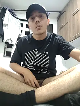 Snapshot of axeldaviid chatting on October 2025 04:27:01 AM axeldaviid online show from October 2025 04:27:01 AM