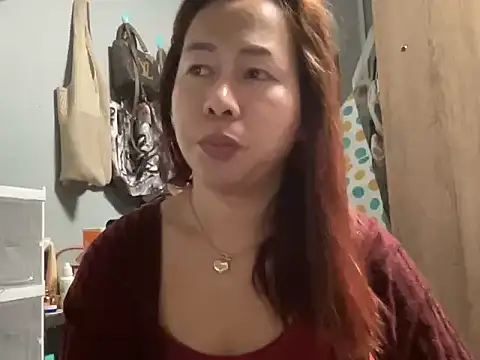 Snapshot of UrLove_Marga chatting on September 2025 09:18:01 PM UrLove Marga online show from September 2025 09:18:01 PM