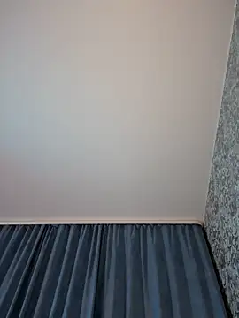 Snapshot of Alina_Vibe_Me chatting on December 2024 02:47:01 AM Alina Vibe Me online show from December 2024 02:47:01 AM