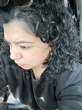 kimmiakiss22 online show from February 2026 09:30:02 PM