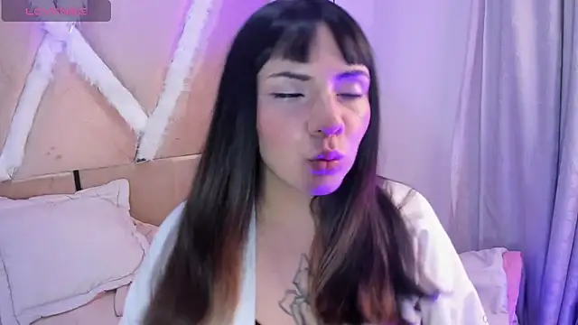 xhinata hyugax online show from December 2025 09:55:01 PM