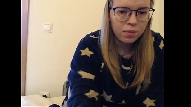 Snapshot of bitetwin chatting on November 2025 03:04:01 PM bitetwin online show from November 2025 03:04:01 PM