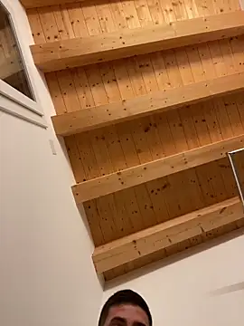 Snapshot of Fellix chatting on December 2025 03:29:02 PM Fellix online show from December 2025 03:29:02 PM